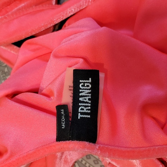 Triangl, Torri Dance Swimsuit - Picture 4 of 4